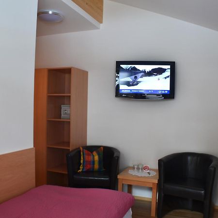 Haus Stockibach Hotel Sankt Anton am Arlberg Buitenkant foto