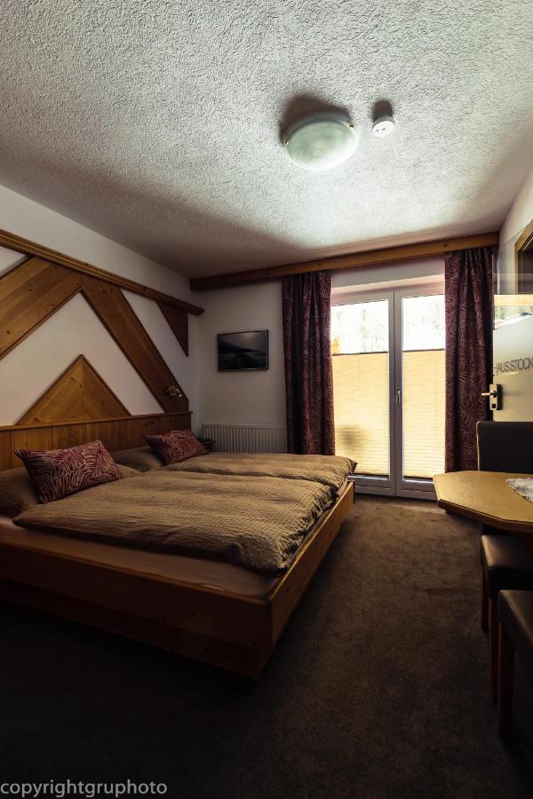 Haus Stockibach Hotel Sankt Anton am Arlberg Buitenkant foto